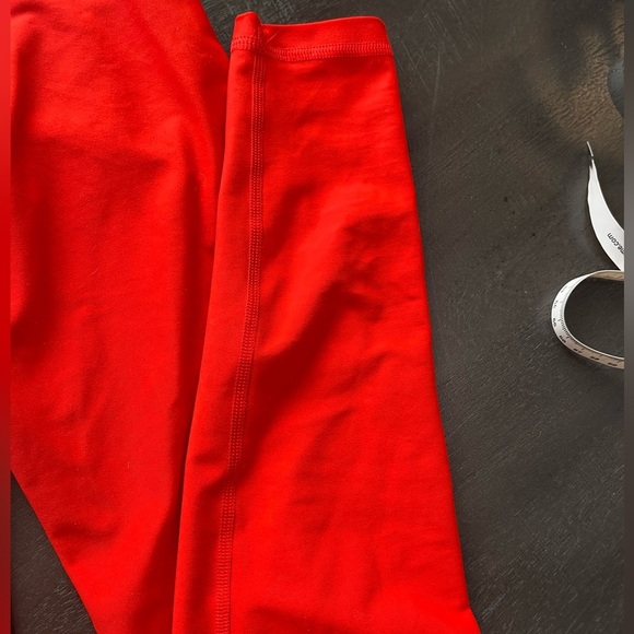 Old Navy Active Small Red Extra High Rise Legging Go-Dry PowerSoft - Picture 4 of 6